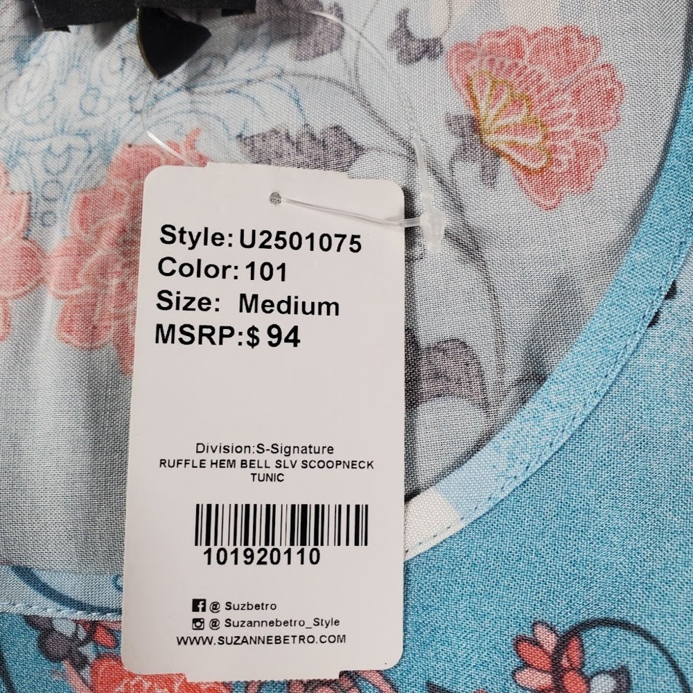 NWT Suzanne‎ Betro Signature Ruffle Hem Bell Sleeve Tunic Medium Floral $94 MSRP - Picture 3 of 13